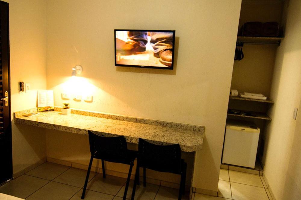 Mediterraneo Park Hotel เตรสลาโกอัส ภายนอก รูปภาพ